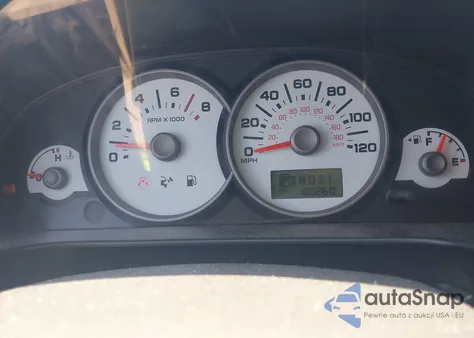 2005 Ford Escape Xlt from USA, damaged, VIN 1FMCU93115KE48930